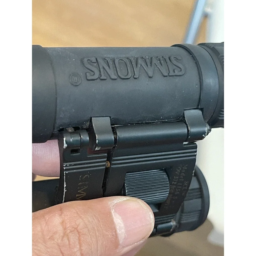 Simmons Compact 10X25 Binoculars